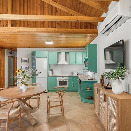 Villa Aurora Athánion 외부 사진